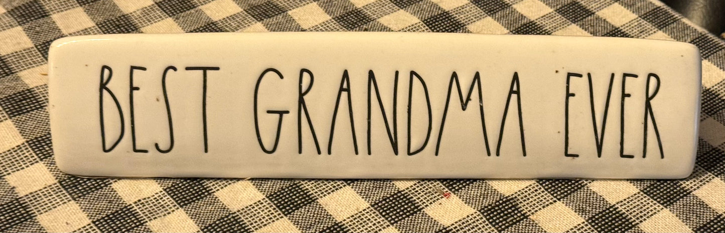 New Rae Dunn white ceramic desk sign BEST GRANDMA EVER