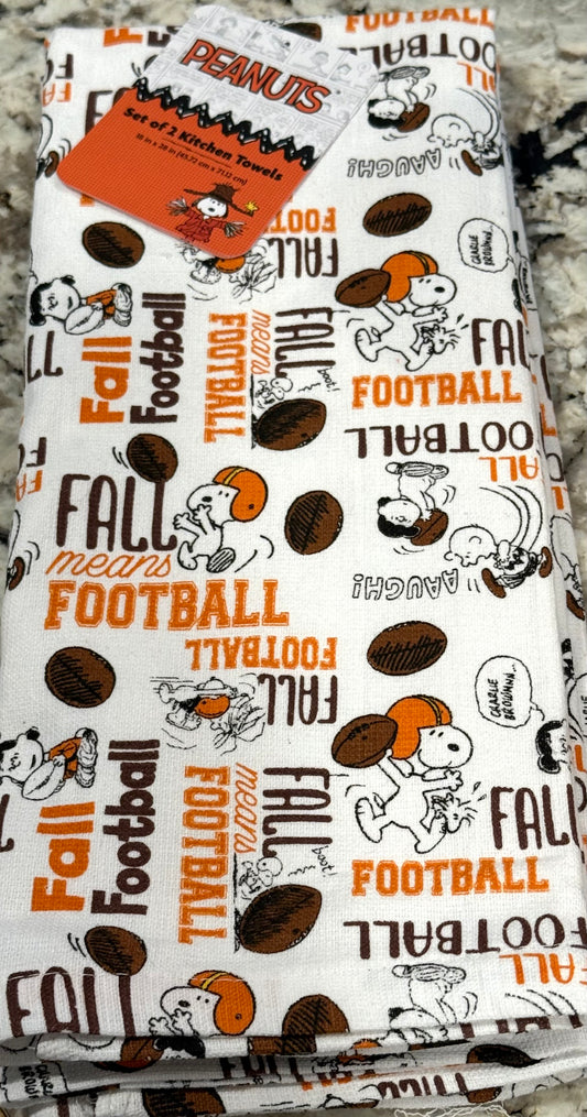 New 2-piece Peanuts Snoopy fall kitchen dish towel set -football print