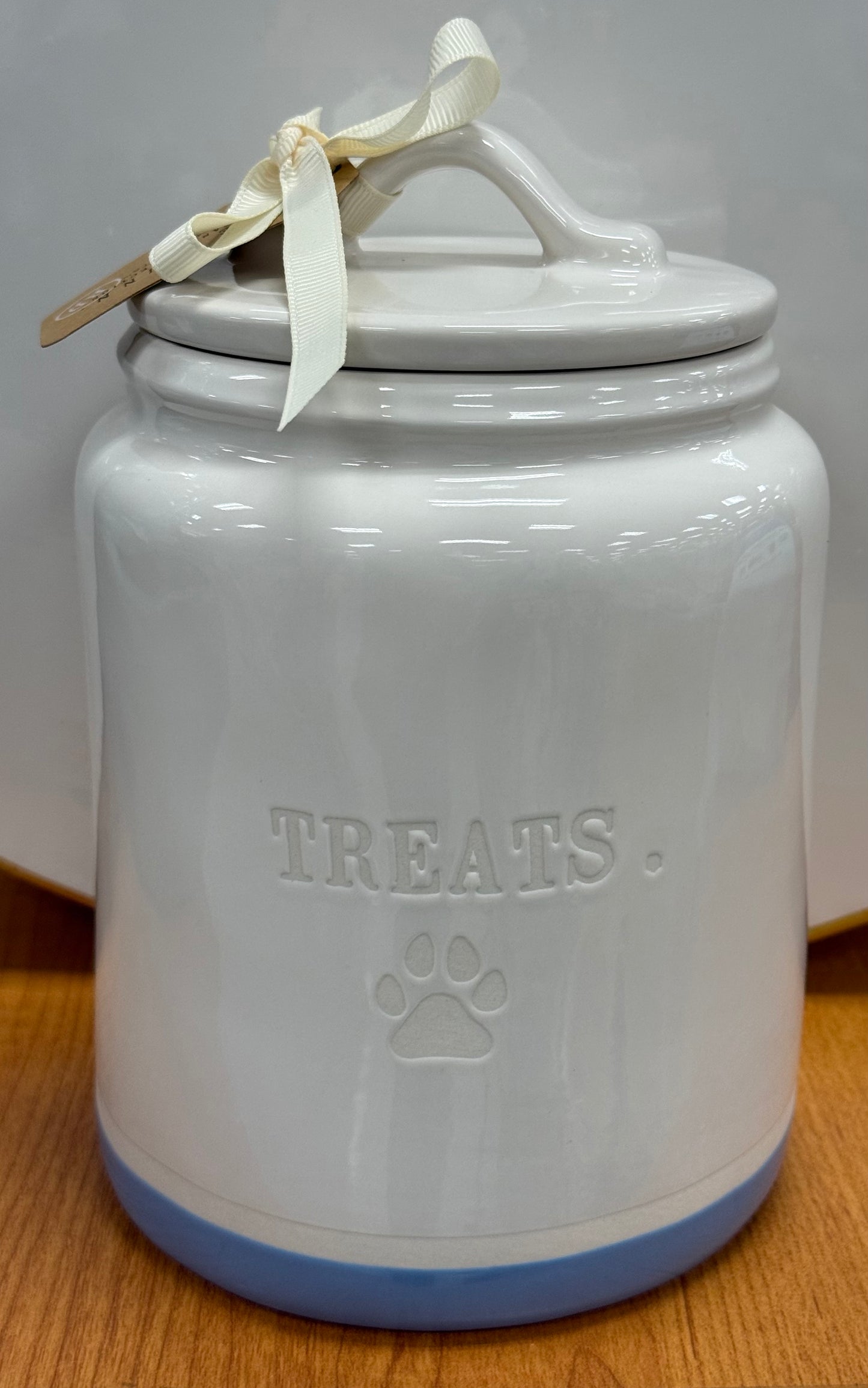 New Rae Dunn white ceramic TREATS. Canister 8”