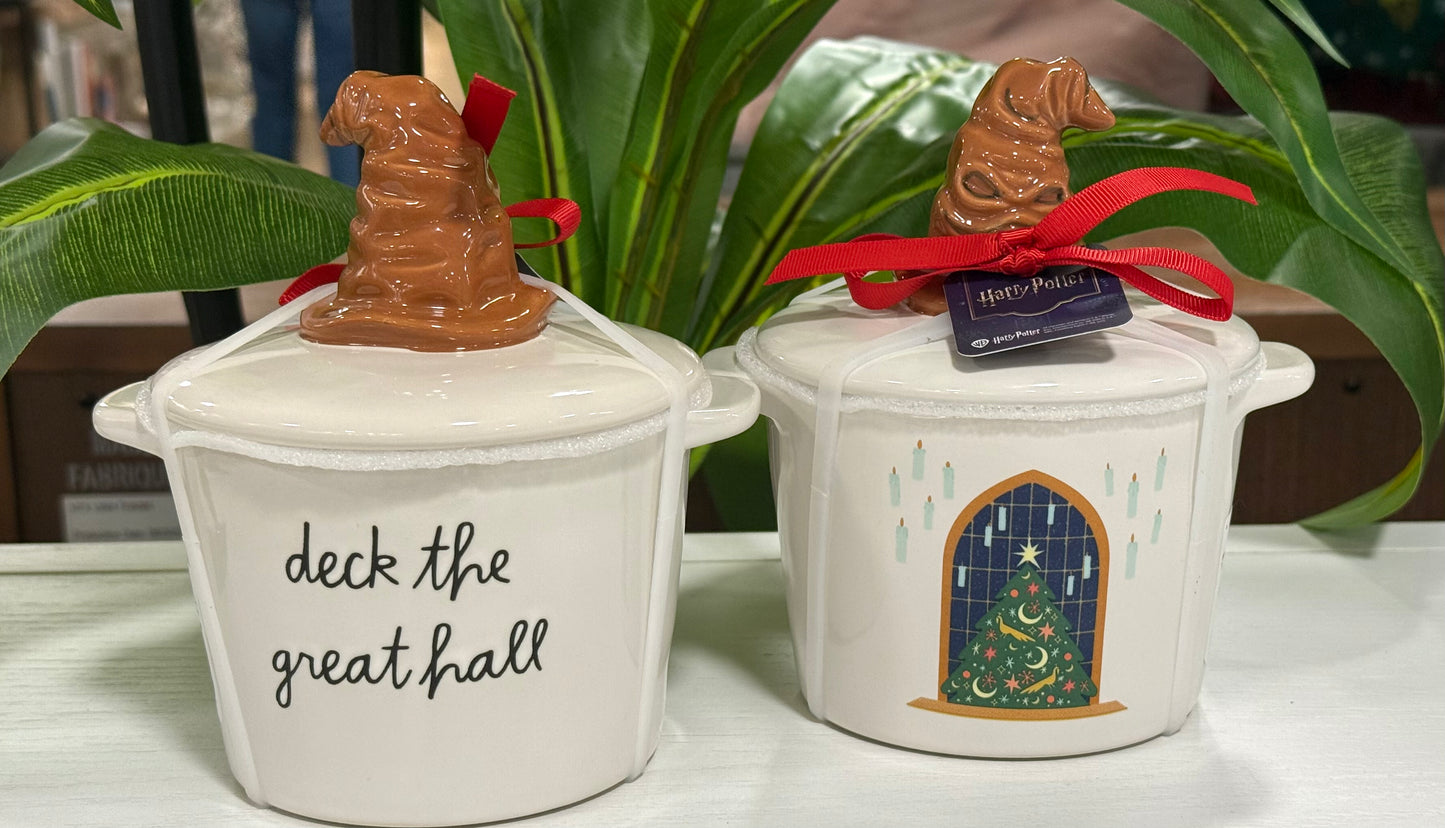New Rae Dunn x Harry Potter ceramic baking dish DECK THE GREAT HALL