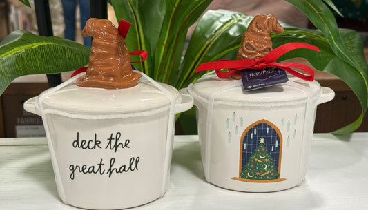 New Rae Dunn x Harry Potter ceramic baking dish DECK THE GREAT HALL