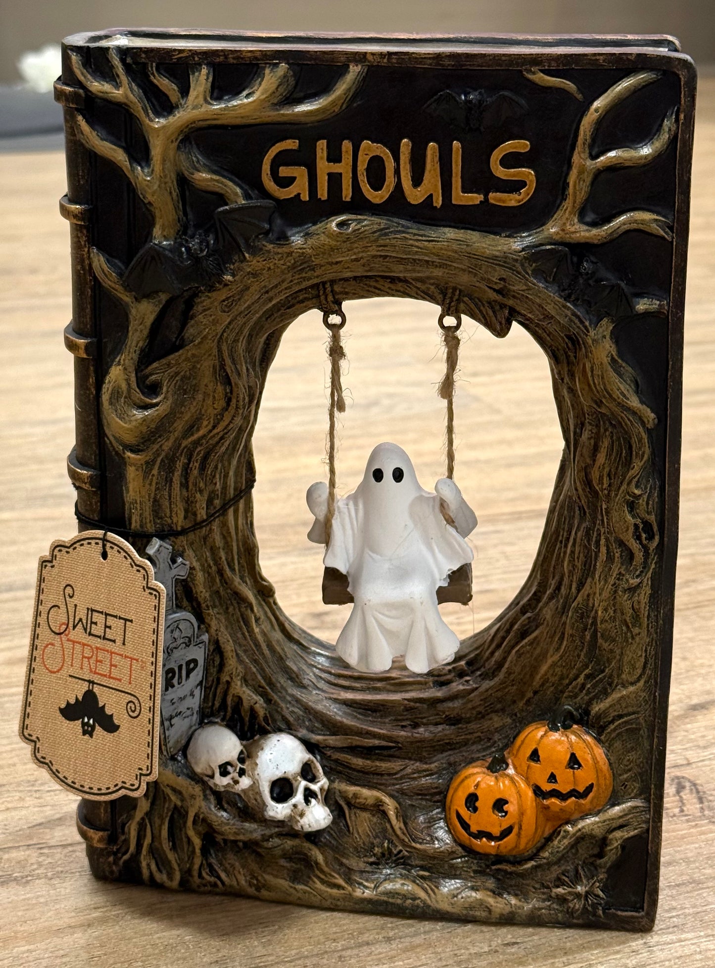 New Sweet Steet resin Halloween swinging ghost book decor
