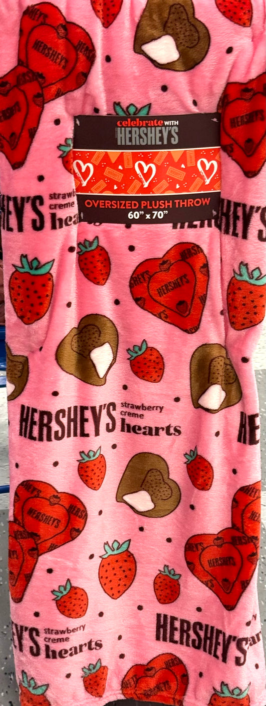 New pink Hershey’s Valentine chocolate oversized throw blanket 60x70