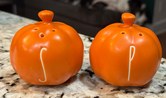 Rae Dunn orange ceramic fall decor pumpkin shaped salt and pepper shakers