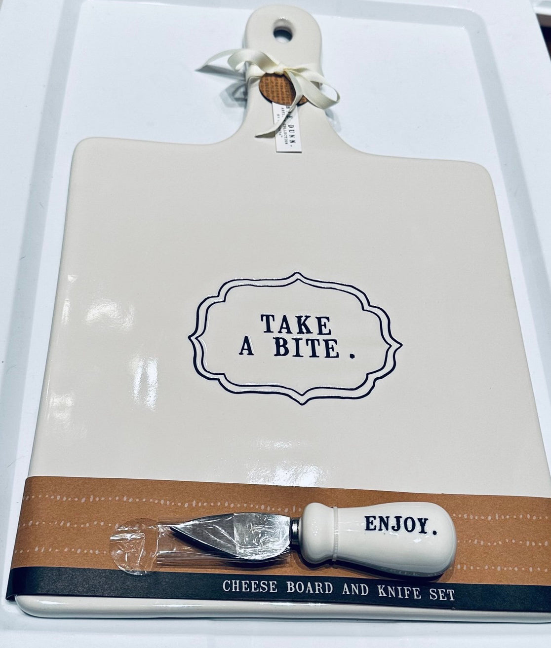 New ceramic Rae Dunn large cheese board and knife set TAKE A BITE