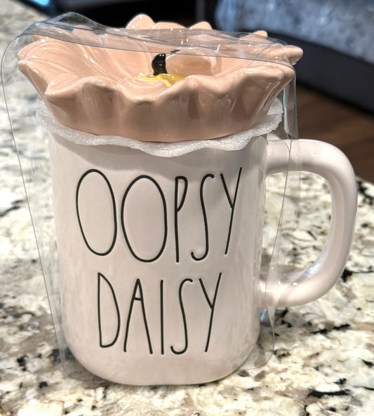 New Rae Dunn white ceramic floral bee 🐝 topped coffee mug OOPSY DAISY
