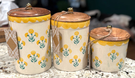 New Made In India ceramic canister set lemon decor 
8.5” 7” 5.5”, wood lids have storage seal
