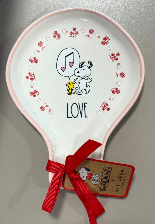 New Rae Dunn x Peanuts Snoopy ceramic spoon rest LOVE