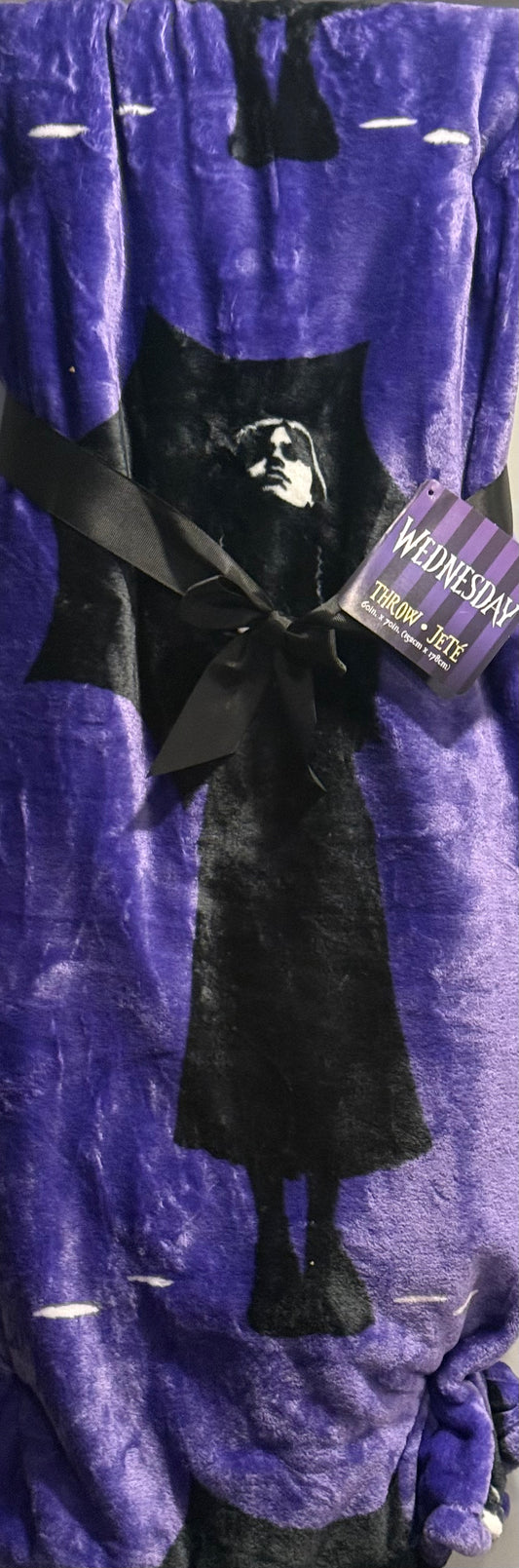 New WEDNESDAY ADAMS purple Halloween throw blanket bedding 60x70