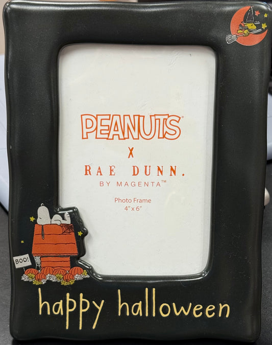 New Rae Dunn x Peanuts Snoopy ceramic photo frame Halloween decor HAPPY HALLOWEEN 4x6 insert