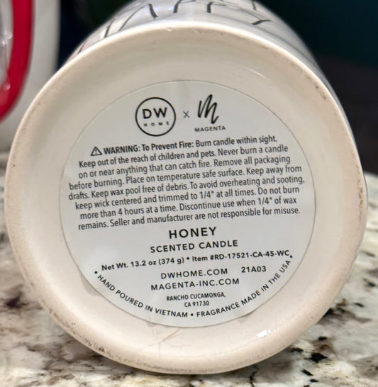 New Rae Dunn BEE HAPPY candle Ozs & scent 2nd photo!