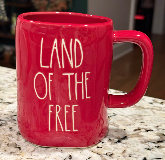 New Rae Dunn Americana red ceramic LAND OF THE FREE coffee mug