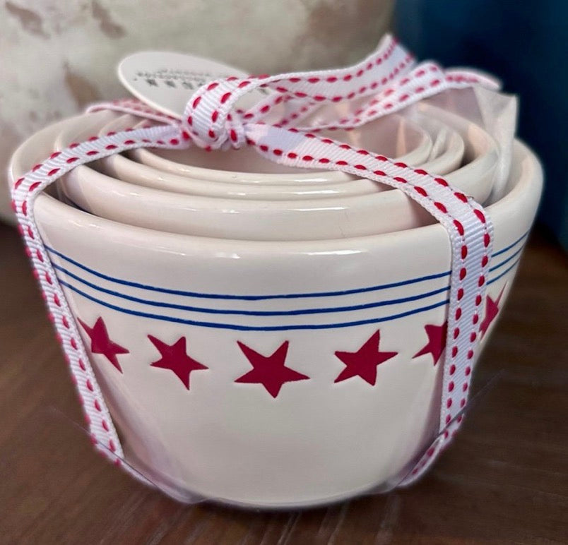 New Rae Dunn patriotic Stars & Stripes measuring cup set July 4th USA