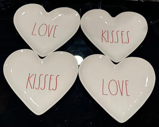 New Rae Dunn white ceramic 4-piece heart shaped plate set LOVE/KISSES