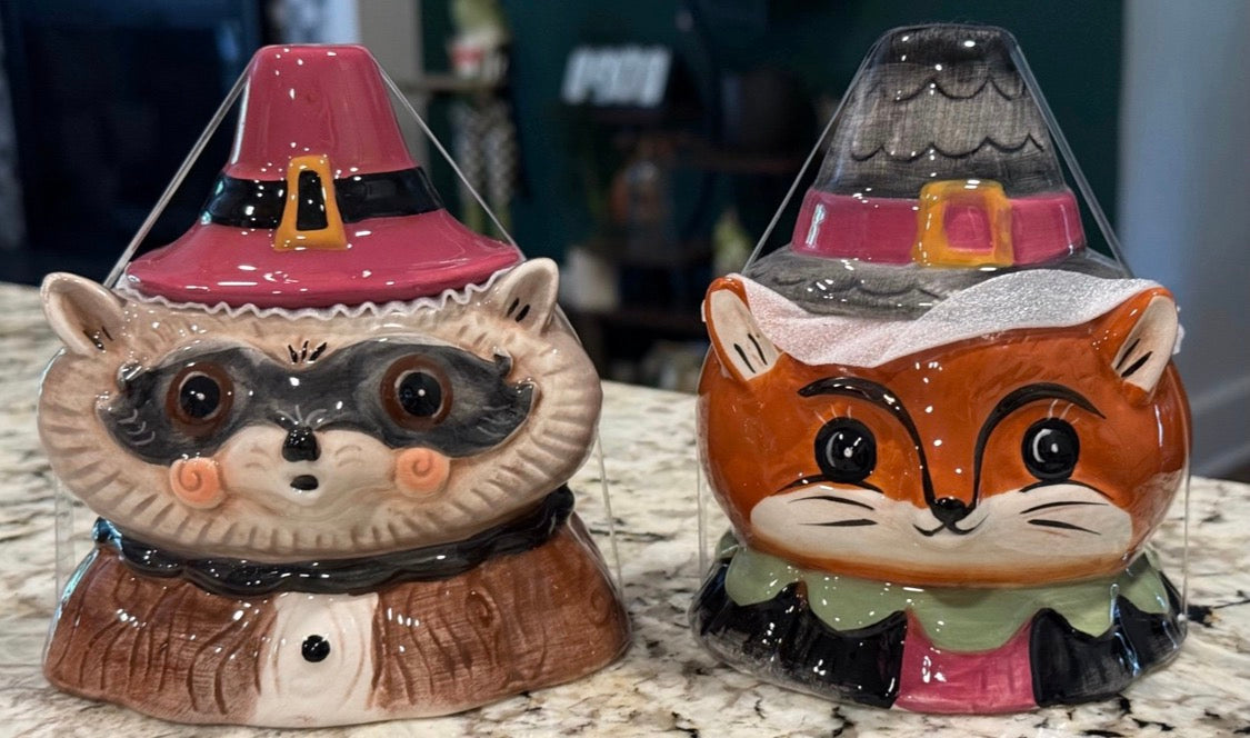 New release Joanna Parker fall ceramic critter dish set/ raccoon and squirrel 4” tall