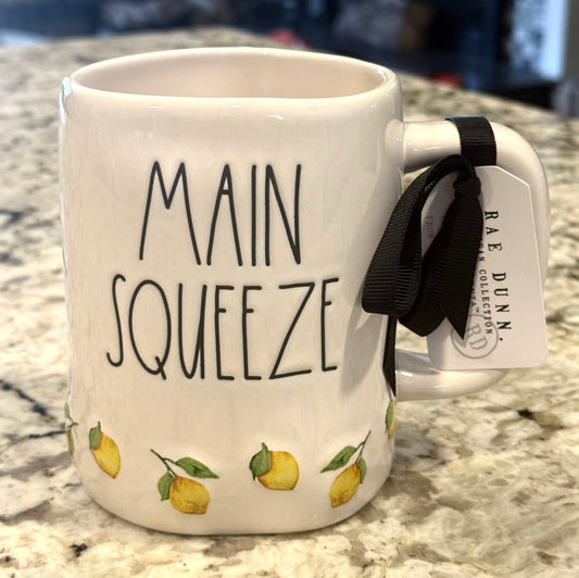 New Rae Dunn white lemon print ceramic coffee mug MAIN SQUEEZE