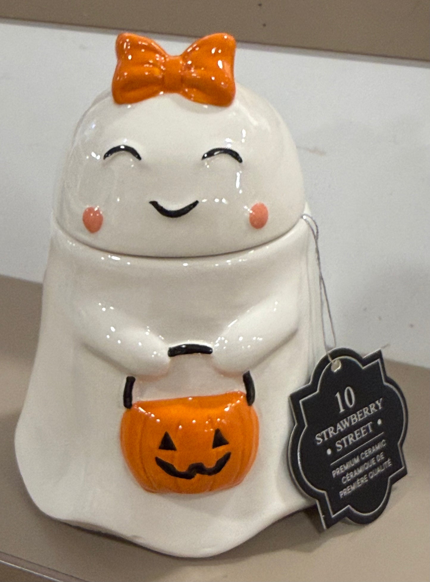 New ceramic Strawberry Street Halloween ghost decor 7” storage jar