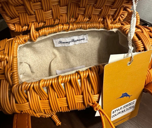 New Tommy Bahama wicker Alligator 🐊 purse handbag