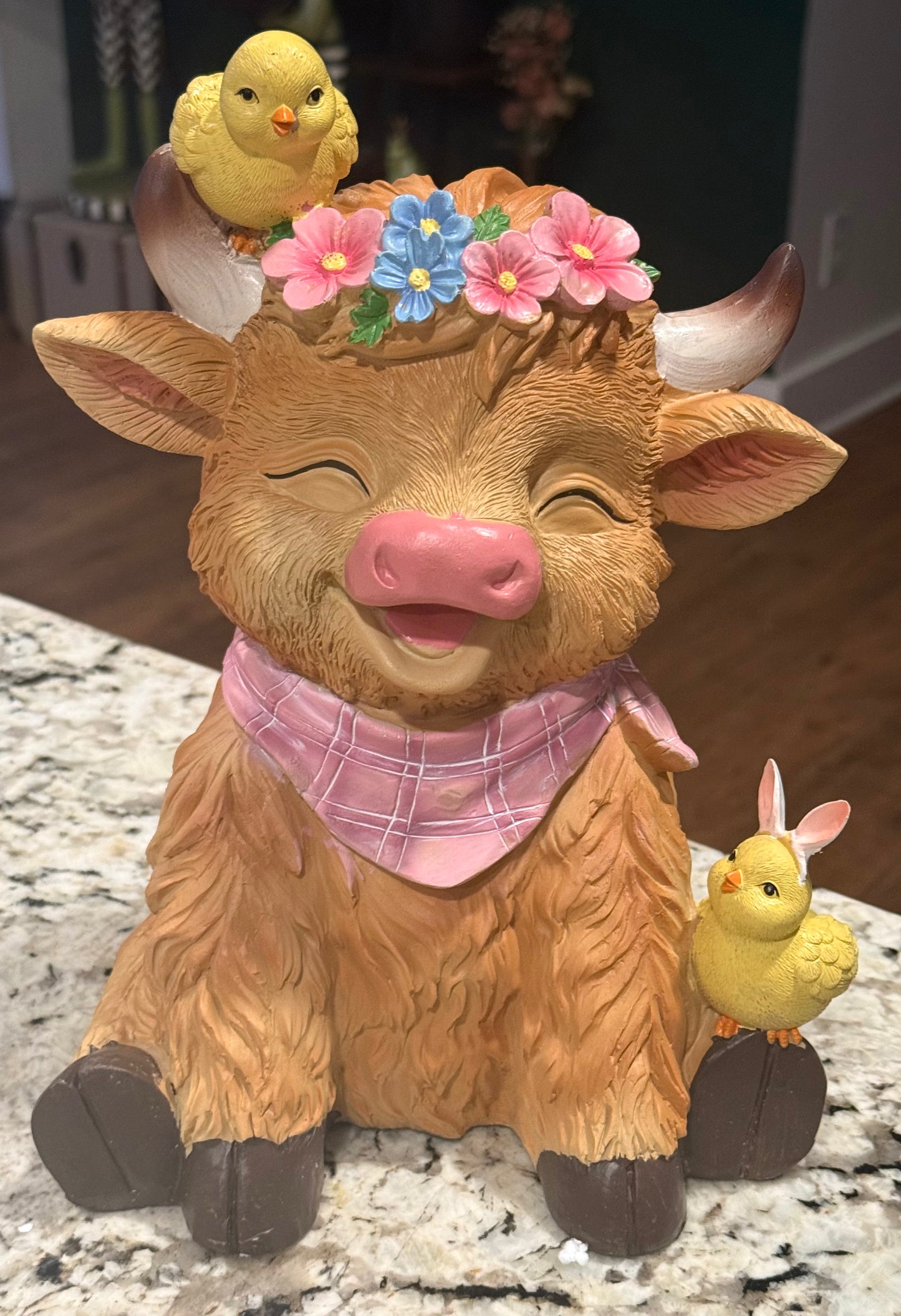 New resin spring floral halo highland cow floral decor 12”