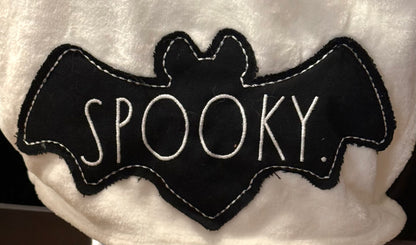 New Rae Dunn white Halloween throw blanket 50x70 SPOOKY 👻