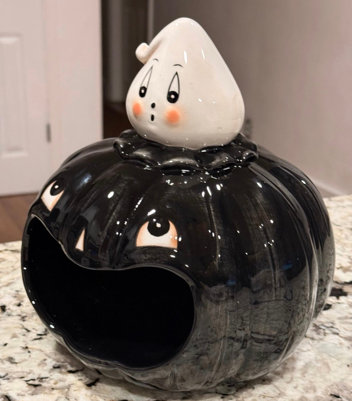 New Joanna Parker ceramic open mouth large black pumpkin Halloween decor