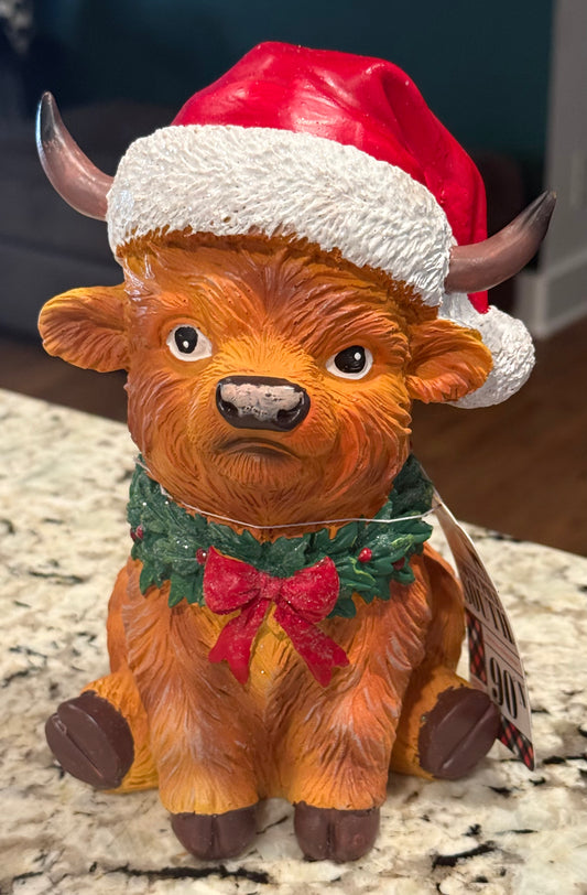 New Christmas resin highland cow with wreath