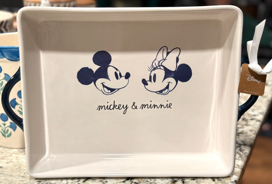 New Rae Dunn x Disney’s ceramic large baking pan MICKEY & MINNIE