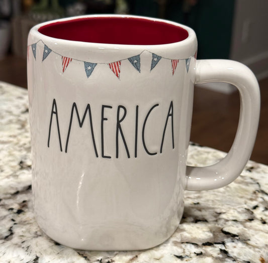 New Rae Dunn Americana ceramic coffee mug AMERICA flag banner
