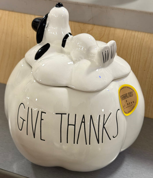 New Rae Dunn x Peanuts Snoopy ceramic fall pumpkin cookie jar GIVE THANKS