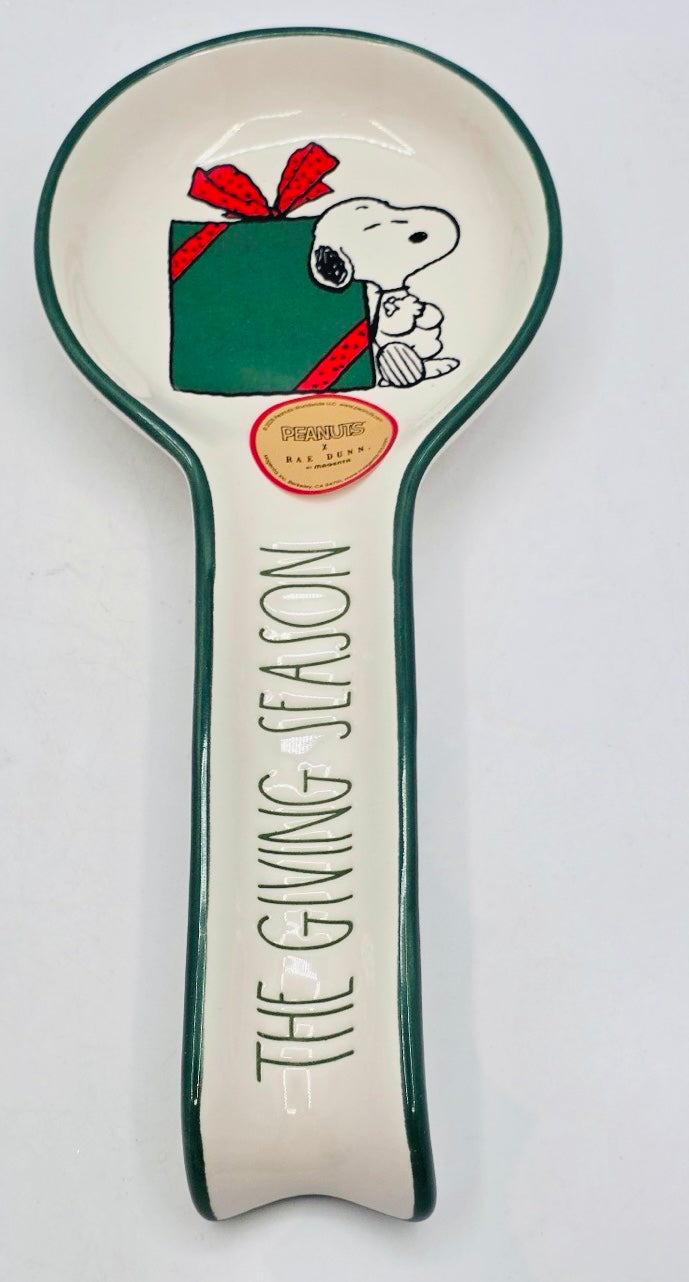 New Rae Dunn x Peanuts ceramic Snoopy Christmas spoon rest THE GIVING SEASON