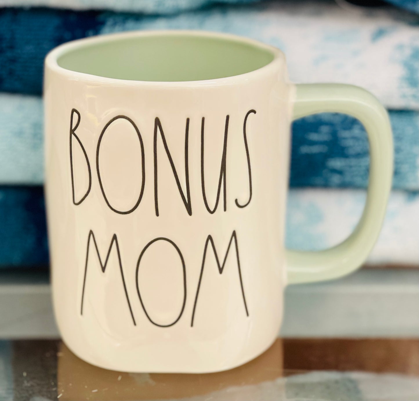 New Rae Dunn ceramic coffee mug-BONUS MOM