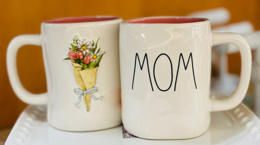 New Rae Dunn white ceramic MOM coffee mug