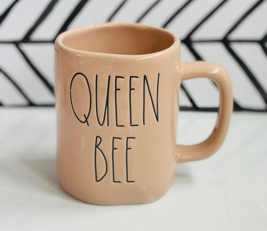 New Rae Dunn ceramic coffee mug-QUEEN BEE