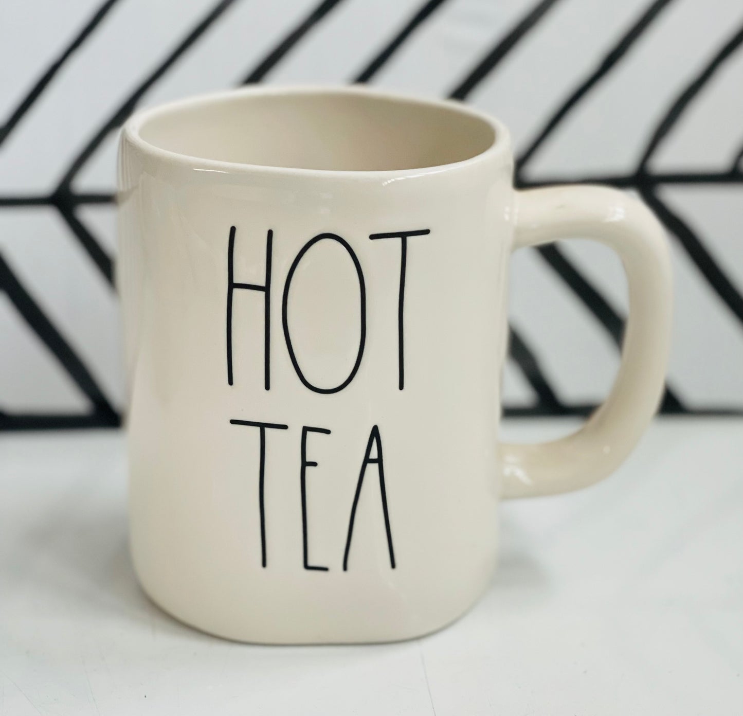 New Rae Dunn ceramic coffee mug-HOT TEA